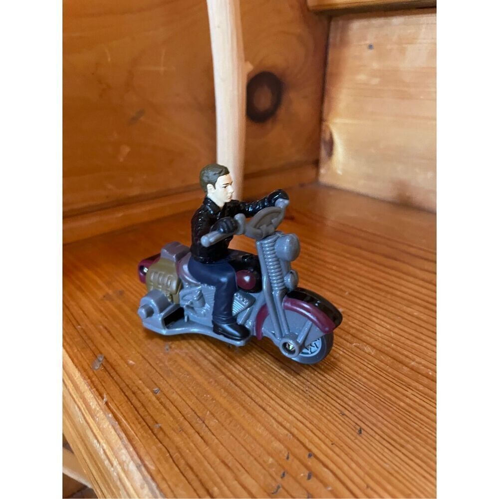 2008 Mutt Williams Motorcycle 3.75" Burger King PVC Action Figure Indiana Jones - Picture 4 of 4